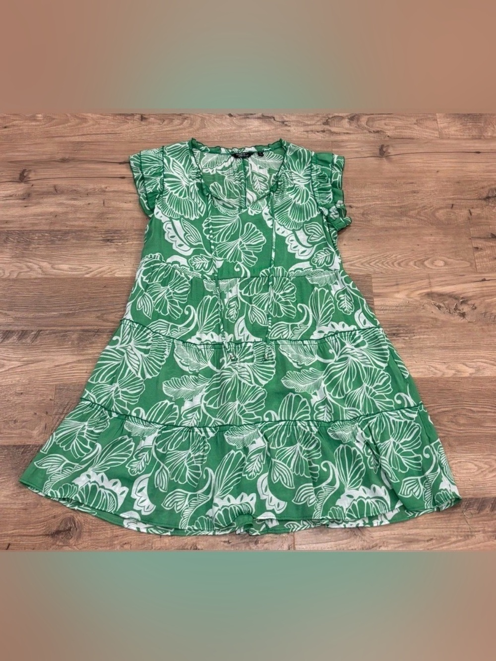 Mille Gabrielle Fit & Flare Ruffle Mini Dress White Green Size XL Flowy fit